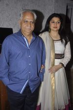 Ramesh Sippy, Kiran Juneja at the launch of TV Serial Buniyad in Bandra, Mumbai on 20th July 2013 (14).JPG